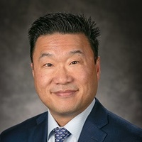 Terry Kim MD Headshot